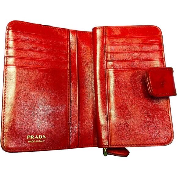 PRADA Red Ostrich Leather Zip Around Wallet Bag Cardholder with COA ~ RARE - Picture 2 of 15